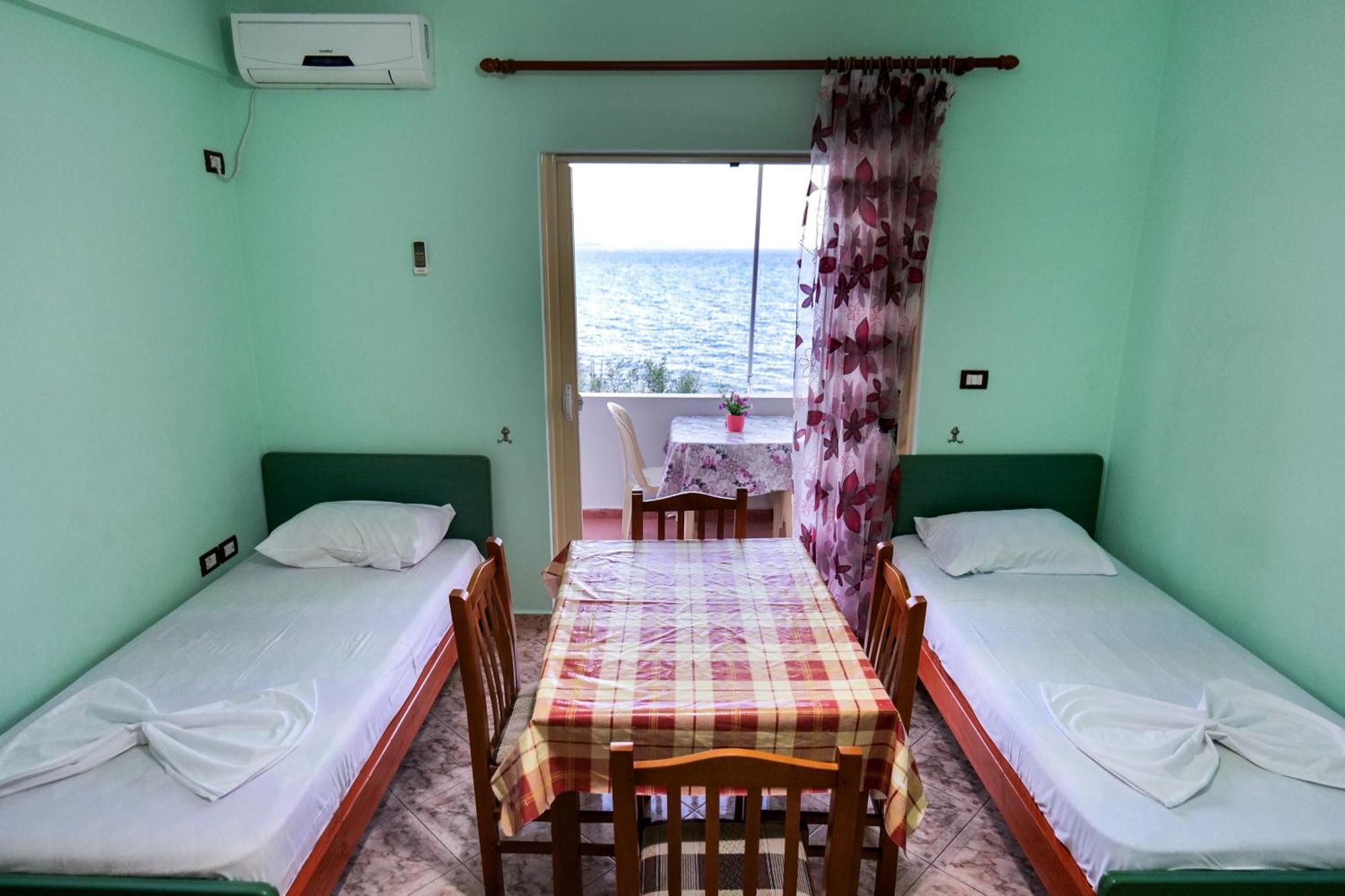 Rei Apartments Sarandë 部屋 写真